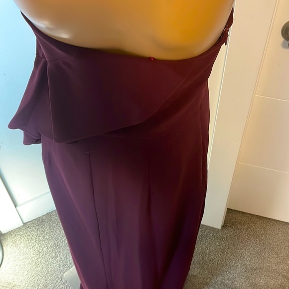 Size 8 HALSTON evening gown - Picture 6 of 13